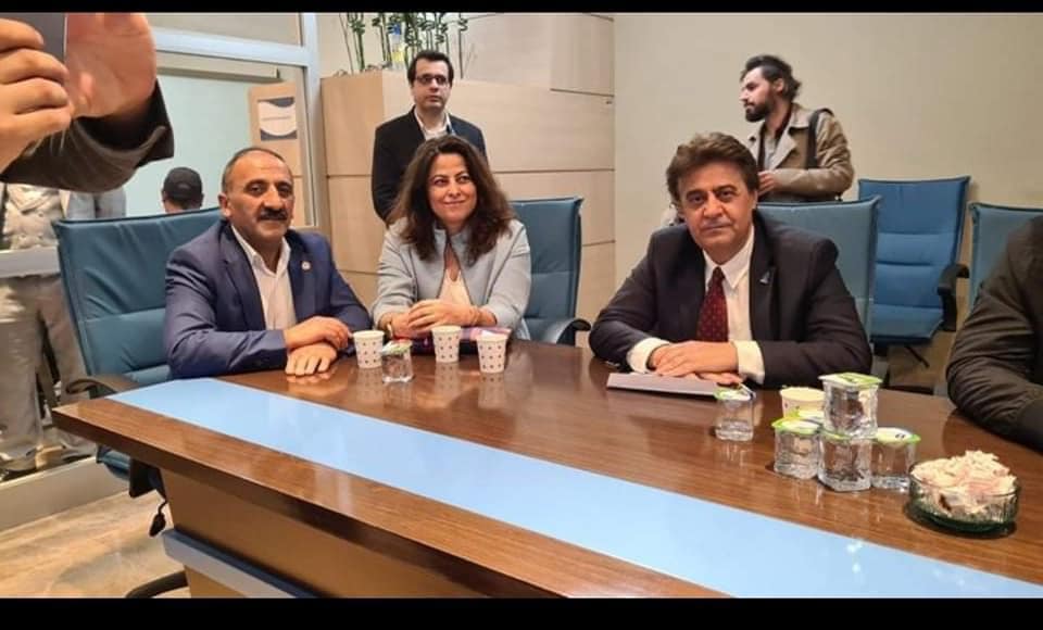 TOPLULUK ARAŞTIRMA ve GELİŞTİRME DERNEĞİNİ TEMSİLEN DEVA PARTİSİNİN STK BULUŞMA TOPLANTISINA KATILDIK