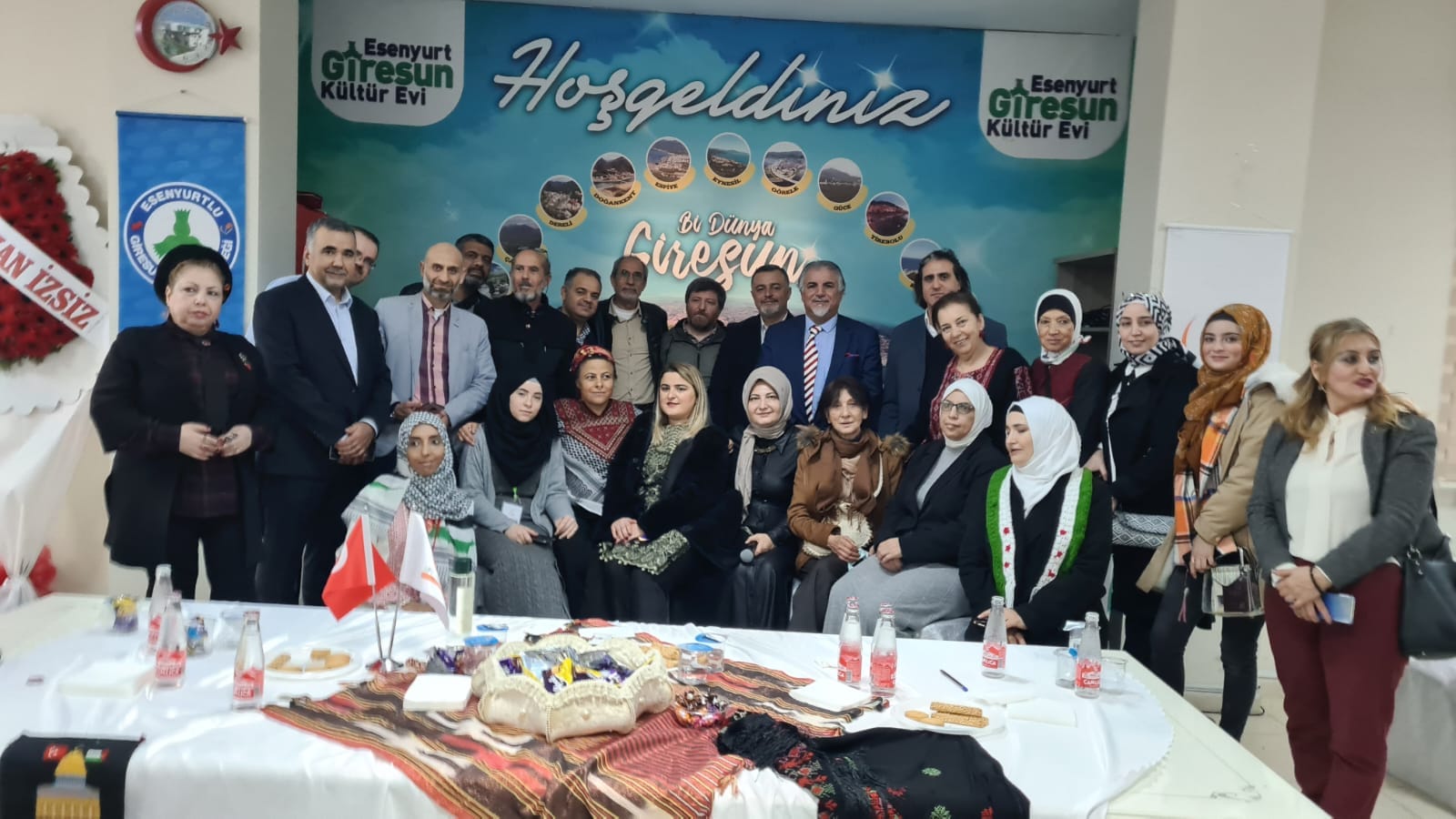 GÖÇ YOLUNDA HAYATINI KAYBEDEN SURİYE FİLİSTİN AFGANİSTAN VE TÜM MÜLTECİLERE  DUALAR EDİLDİ